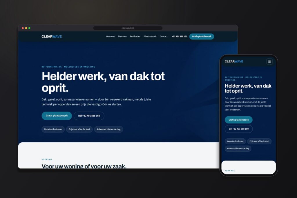 Homepagina van de Clearwave-website op desktop en smartphone